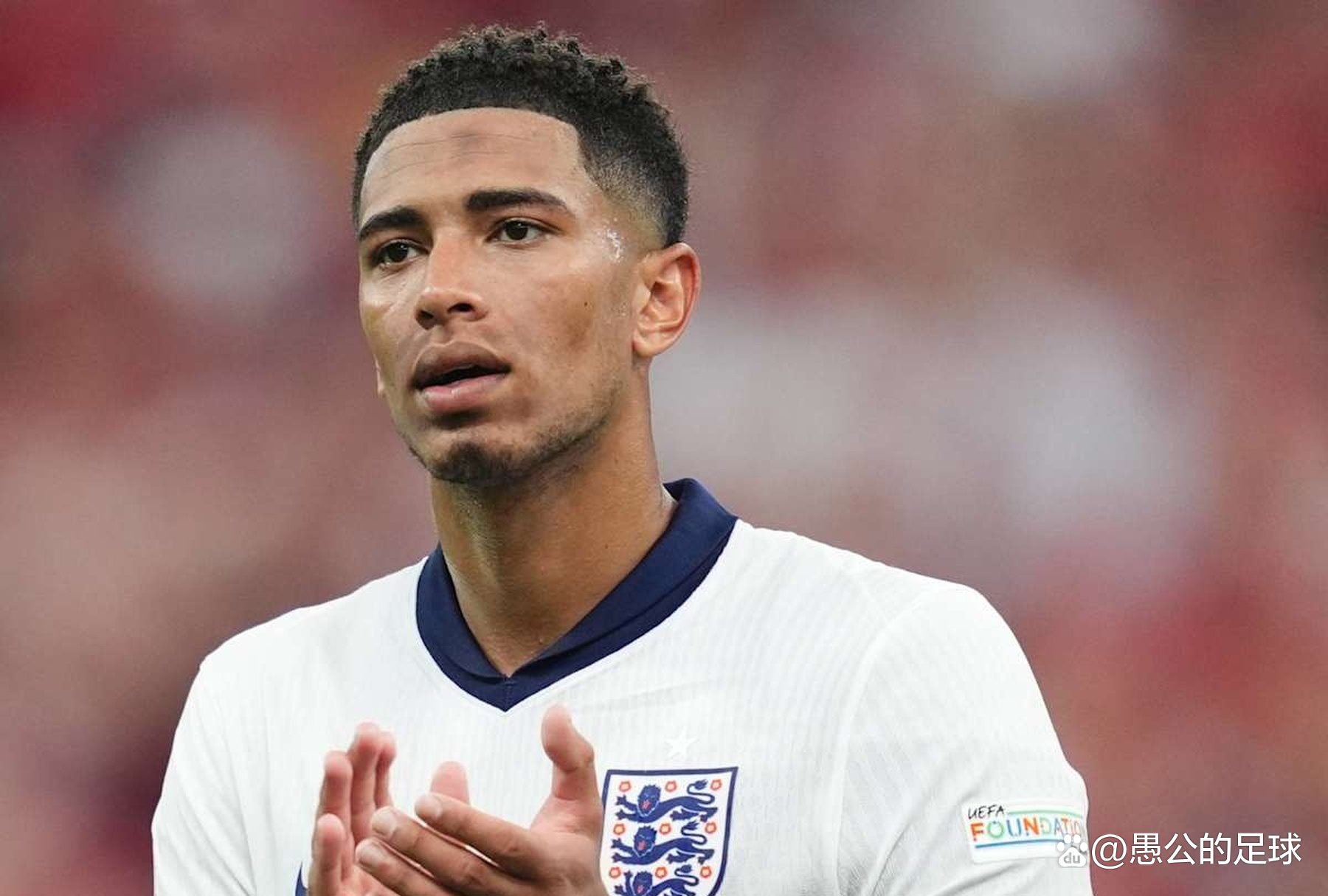 英媒：梅努越来越接近冬窗离开曼联，那不勒斯正在积极推进租借（英媒：梅努愈发接近冬窗离开曼联，那不勒斯加紧推进租借）