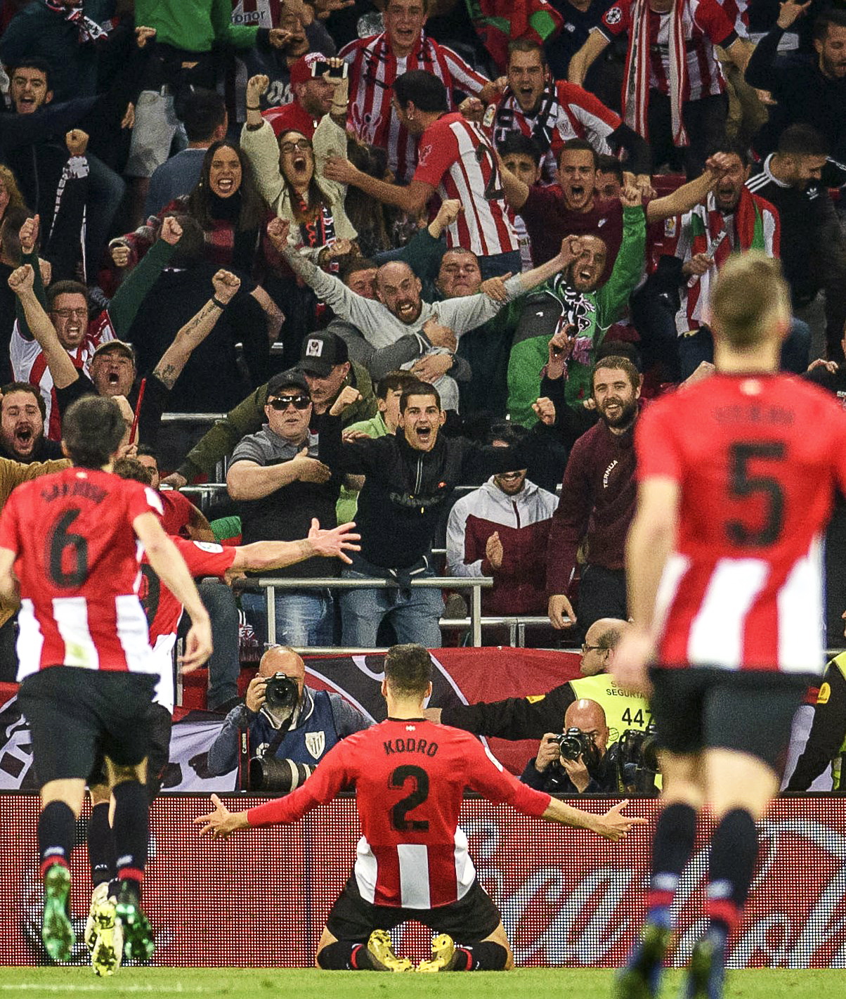 巴列尔迪：对我们这一代人来说，梅西就是足球的代名词（巴列尔迪：在我们这一代眼中，梅西就是足球本身）