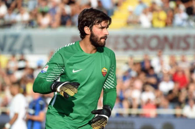 德天空：法兰克福未讨论解雇托普默勒，高层将战绩不佳归咎于球员（德天空：法兰克福暂无解雇托普默勒计划，高层将战绩低迷归咎于球员）